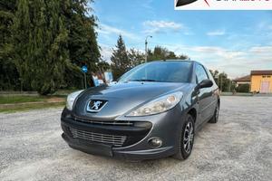 Peugeot 206 + Plus 1.4 75CV Gpl Distribuzione fatt