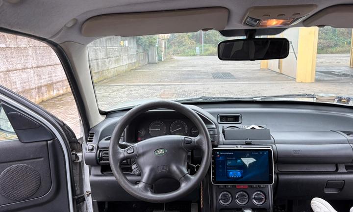 Land rover freelander