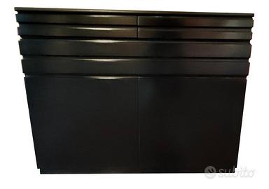 Credenza in Stile Moderno