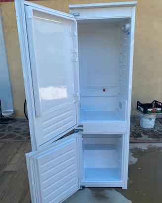 Frigo da incasso