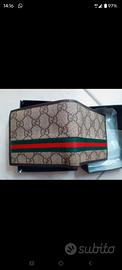 portafoglio Gucci  trattabile 