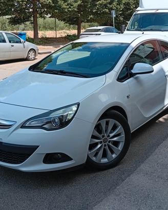 Opel Astra GTC 1.6 CDTI 110CV S&S 3 porte Cosmo