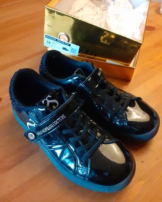 Sneakers Solo Soprano con strappo e glitter