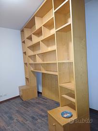 libreria legno camera da letto 