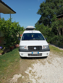 Fiat scudo 6 posti comby