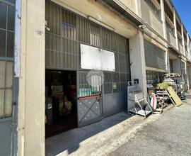 CAPANNONE A GENOVA