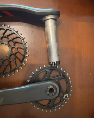 Guarnitura XO1 12 V + Corone