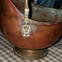 Porta carbone vintage