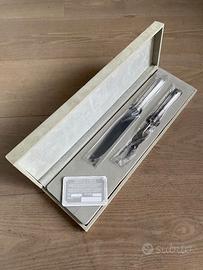Set 2 posate per arrosto in argento 800 Cesa 1882.