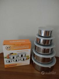 Contenitori Con coperchio per alimenti 