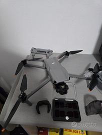 Drone DJI Air 3 + accessori.