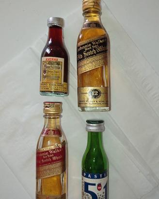 Lotto 4 mignon da collezione (#12)