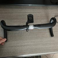 Manubrio bici con attacco wahoo incluso