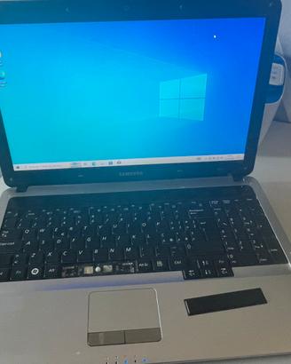 Laptop Samsung RV510