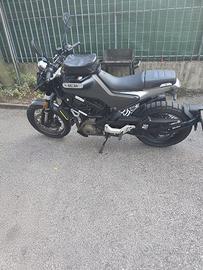 Husqvarna Svartpilen 401 (2021)