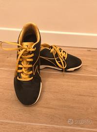 Scarpe da calcio taglia 36 diadora