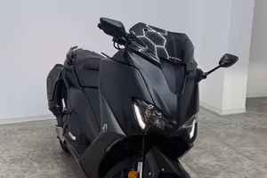 Yamaha TMAX 560