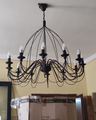Lampadari in ferro battuto a 12 luci + applique