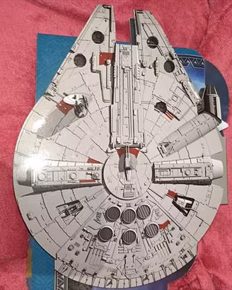Astronave Star Wars Millenium Falcon