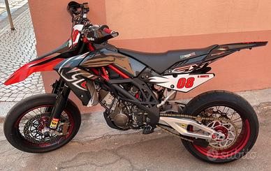 Aprilia sxv 550 vdb (replica)