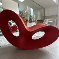 Voido Magis poltrona design a dondolo