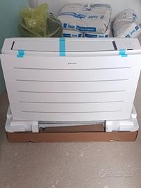 Daikin unità interna da pavimento 18.000 btu