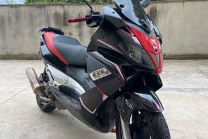 Aprilia SR 300