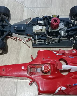 Ferrari F 2004 radiocomandata