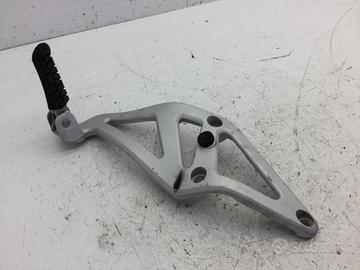 KTM SUPER DUKE 990 PEDANA POSTERIORE DESTRA E SUPP