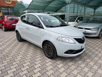 Lancia Ypsilon 1.0 FireFly 5 porte S&S Hybrid Ecoc