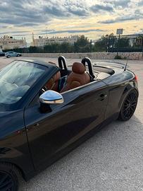 Audi TT roadster  254cv