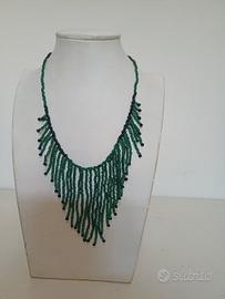 Collana verde/ nero