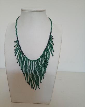 Collana verde/ nero