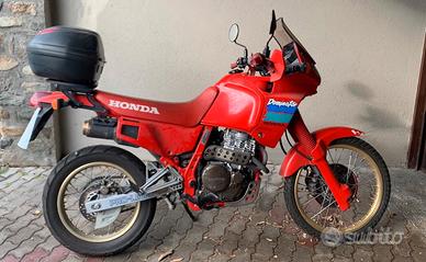 Honda NX 650 Dominator 1992
