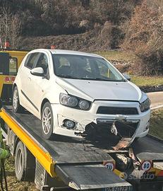 Chevrolet Aveo (pezzi di ricambio o sistemazione)