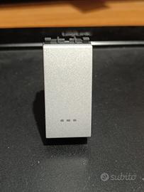 Interruttore Vimar Eikon 20001