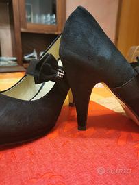 Scarpe con tacco nere - taglia 39