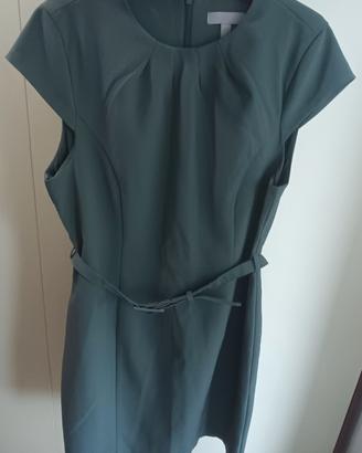Vestito con cintura 