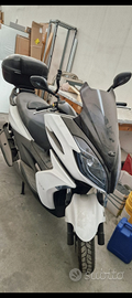 Scooter Kymco k-xct 300