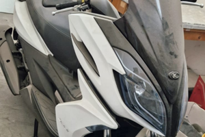 Scooter Kymco k-xct 300
