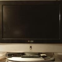 TV 26" Hantarex + Decoder DVB T2