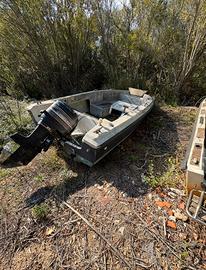 Barca da ristrutturare