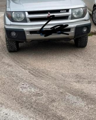 Macchina pajero pinin 1.8 120 cavalli