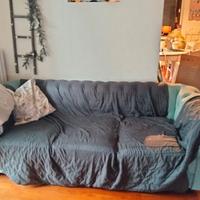 divano usato per sgombero appartamento