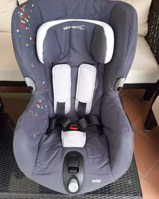 Seggiolino Bebè Confort Axiss grigio