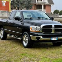 DODGE RAM 1500 5.7