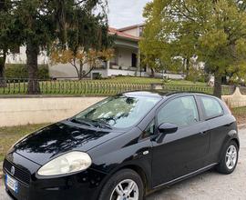 Fiat grande punto neopatentati