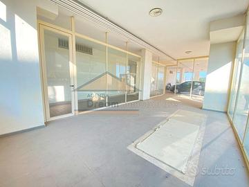 Locale artigianale in Via Antonio Gramsci