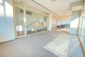 Locale artigianale in Via Antonio Gramsci