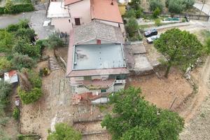 CASA INDIPENDENTE A ROCCABASCERANA